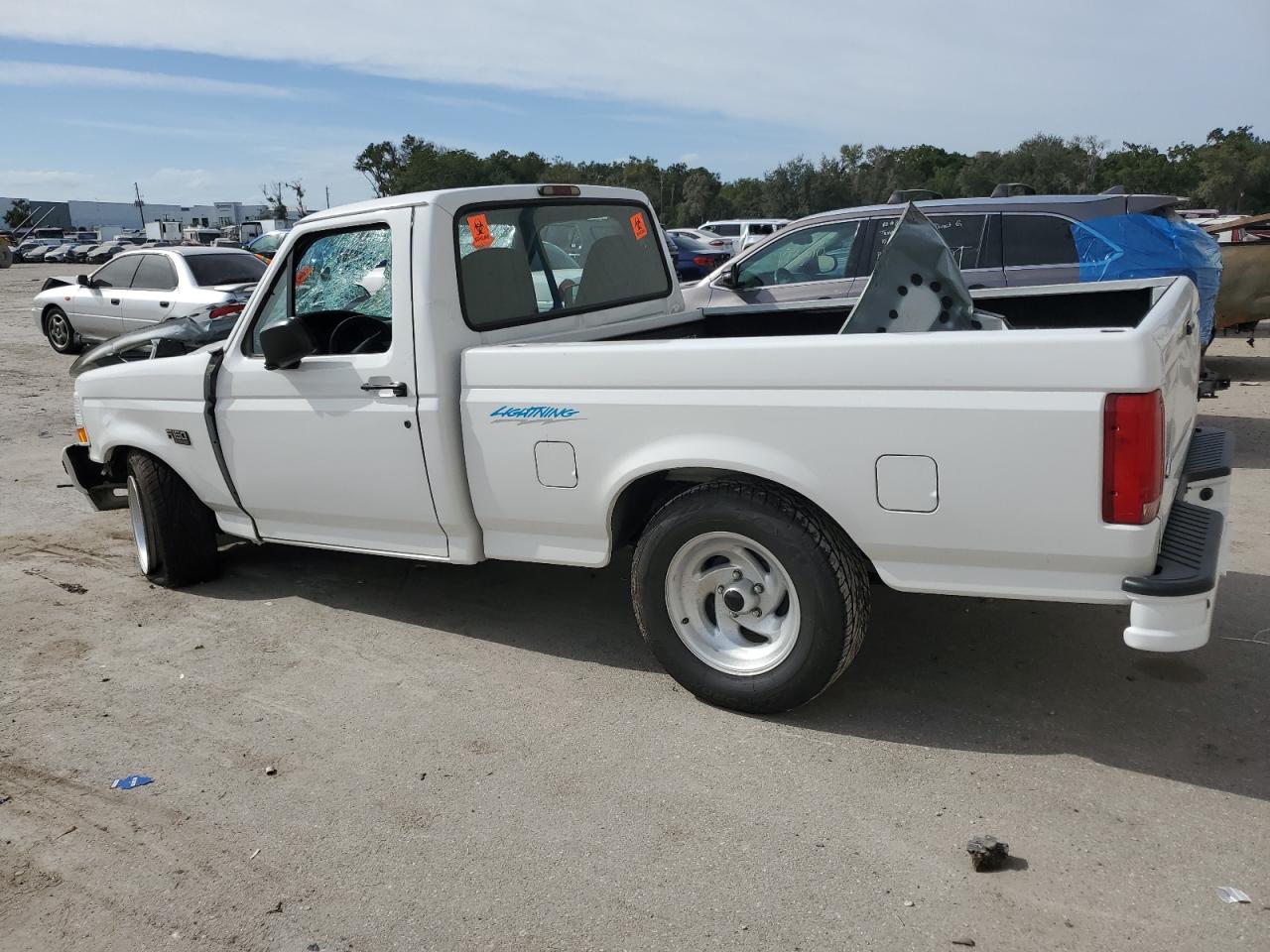 Image 2 of 1994 FORD F150  1994 with VIN 1FTDF15RXRLA80979