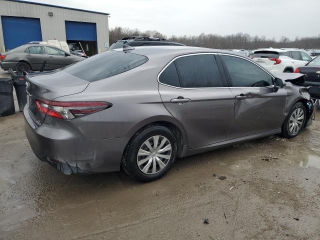 Image 3 of 2022 TOYOTA CAMRY LE 2022 with VIN 4T1C31AK8NU041918
