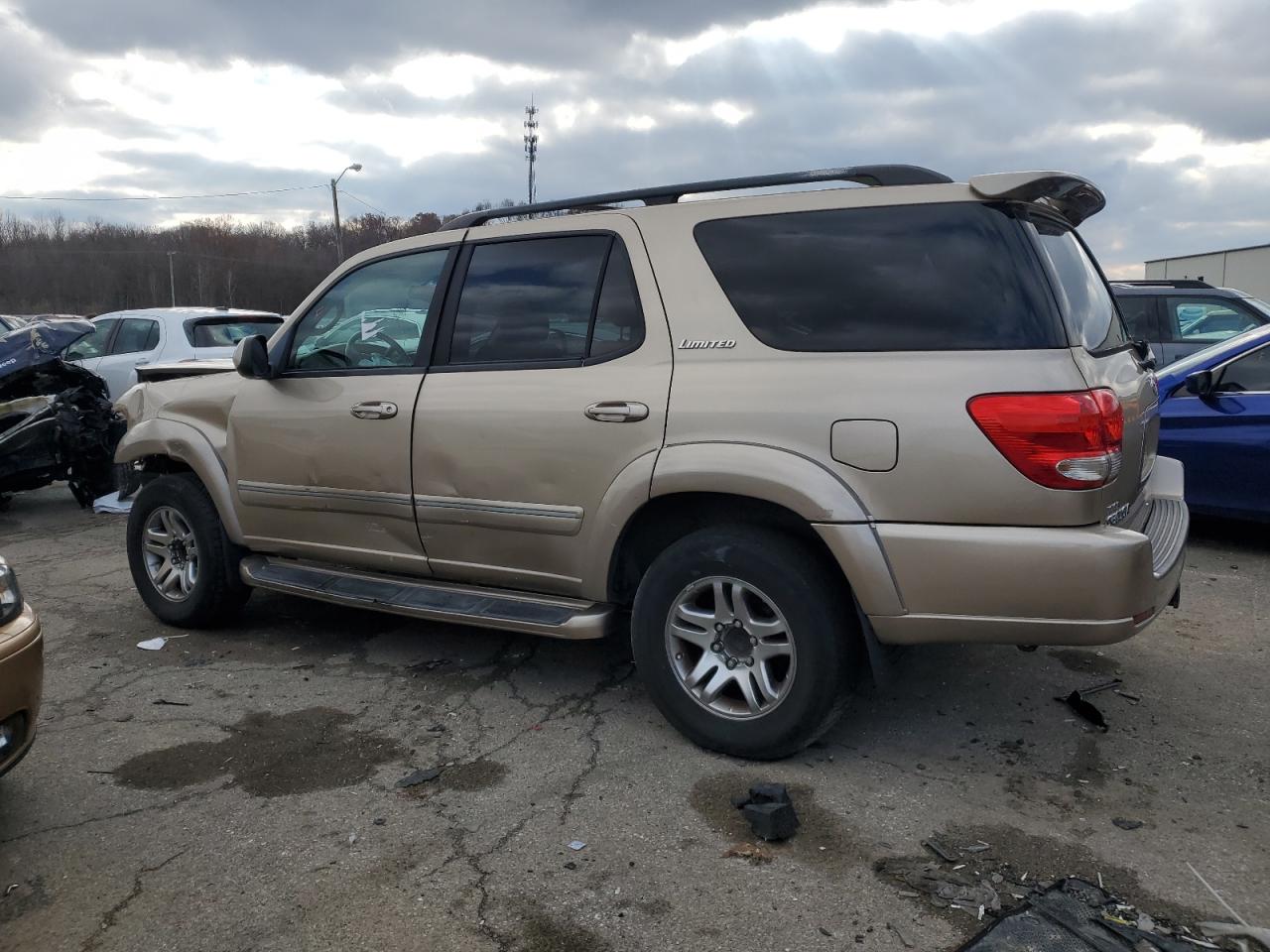 Image 2 of 2005 TOYOTA SEQUOIA LIMITED 2005 with VIN 5TDZT38AX5S248404