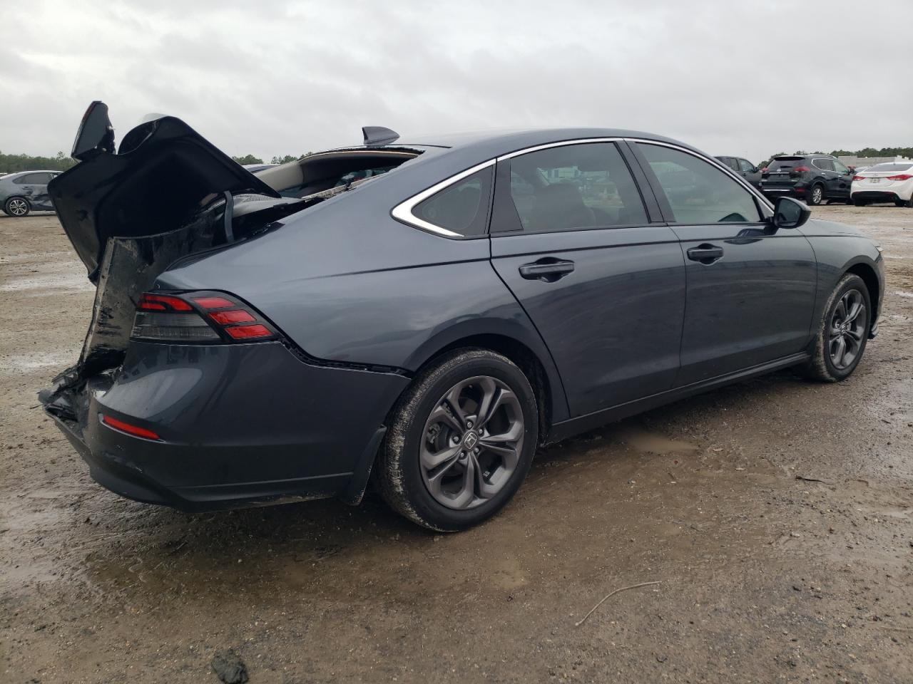 Image 3 of 2023 HONDA ACCORD EX 2023 with VIN 1HGCY1F38PA008138