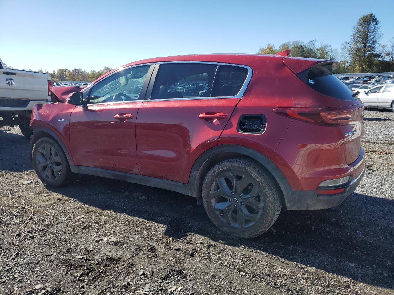 Image 2 of 2022 KIA SPORTAGE LX 2022 with VIN KNDPMCAC4N7027259