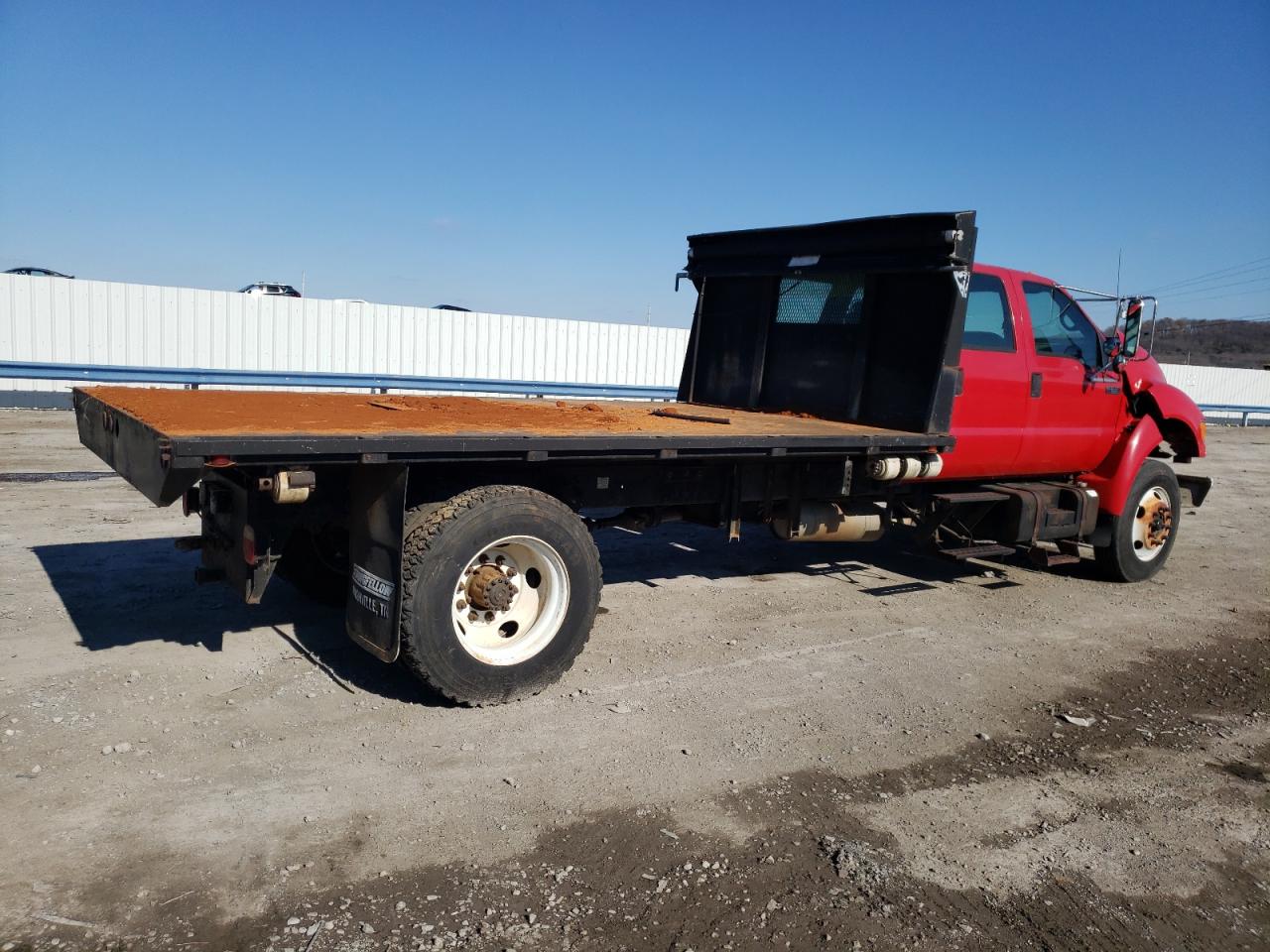 Image 3 of 2001 FORD F650 SUPER DUTY 2001 with VIN 3FDNW656X1MA29228