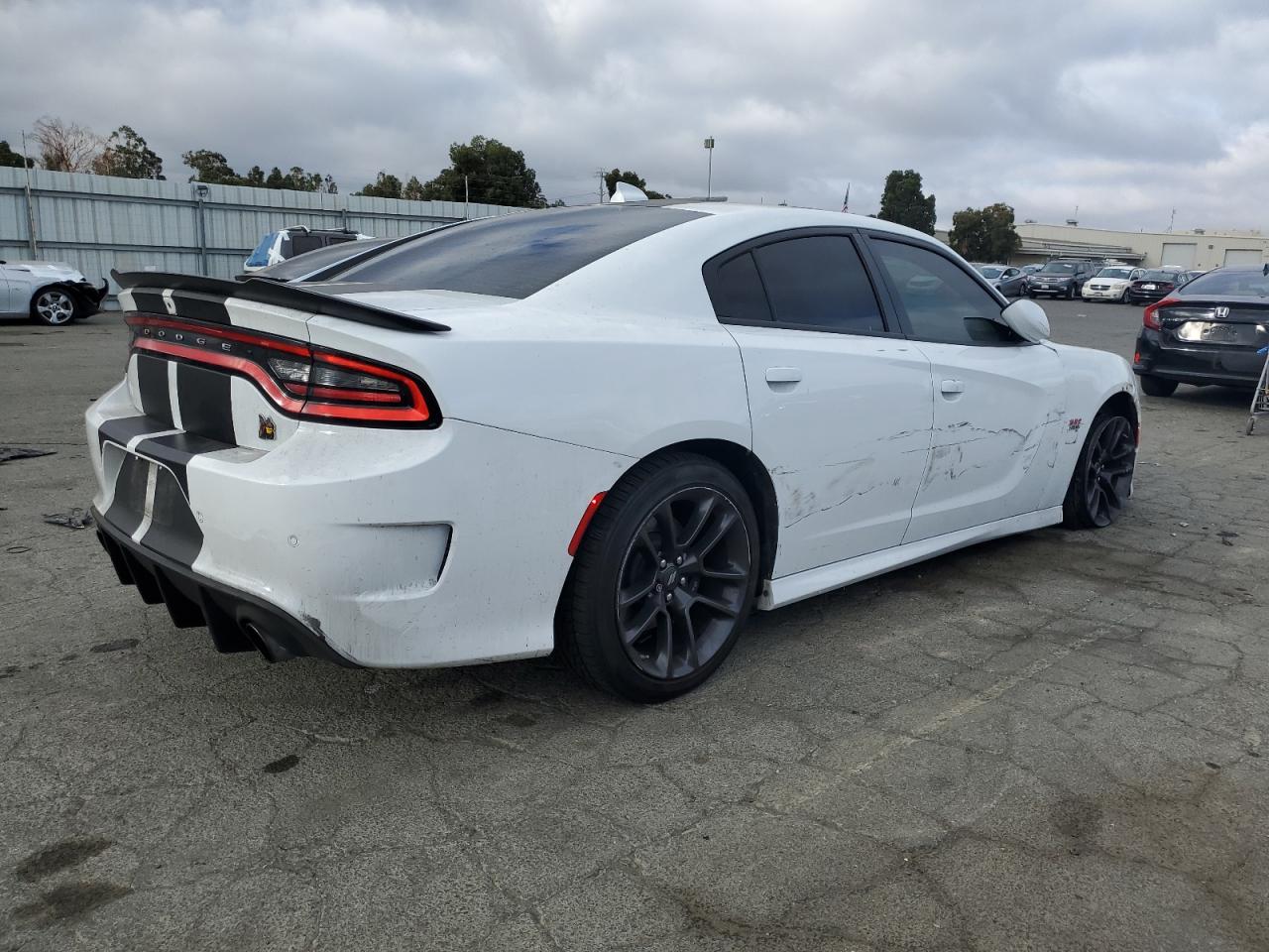 Изображение 3 2021 DODGE CHARGER SCAT PACK 2021 с VIN 2C3CDXGJ6MH597878