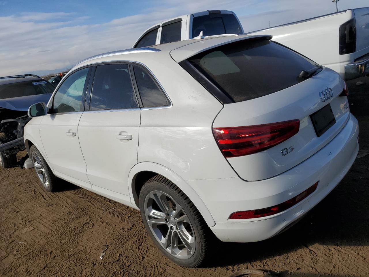 Image 2 of 2015 AUDI Q3 PRESTIGE 2015 with VIN WA1GFCFS9FR009964