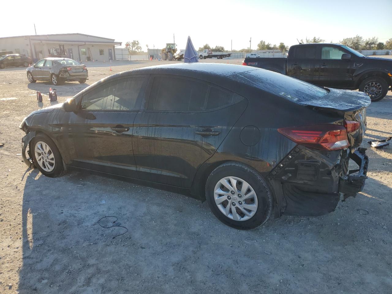 Image 2 of 2020 HYUNDAI ELANTRA SE 2020 with VIN 5NPD74LF9LH611222