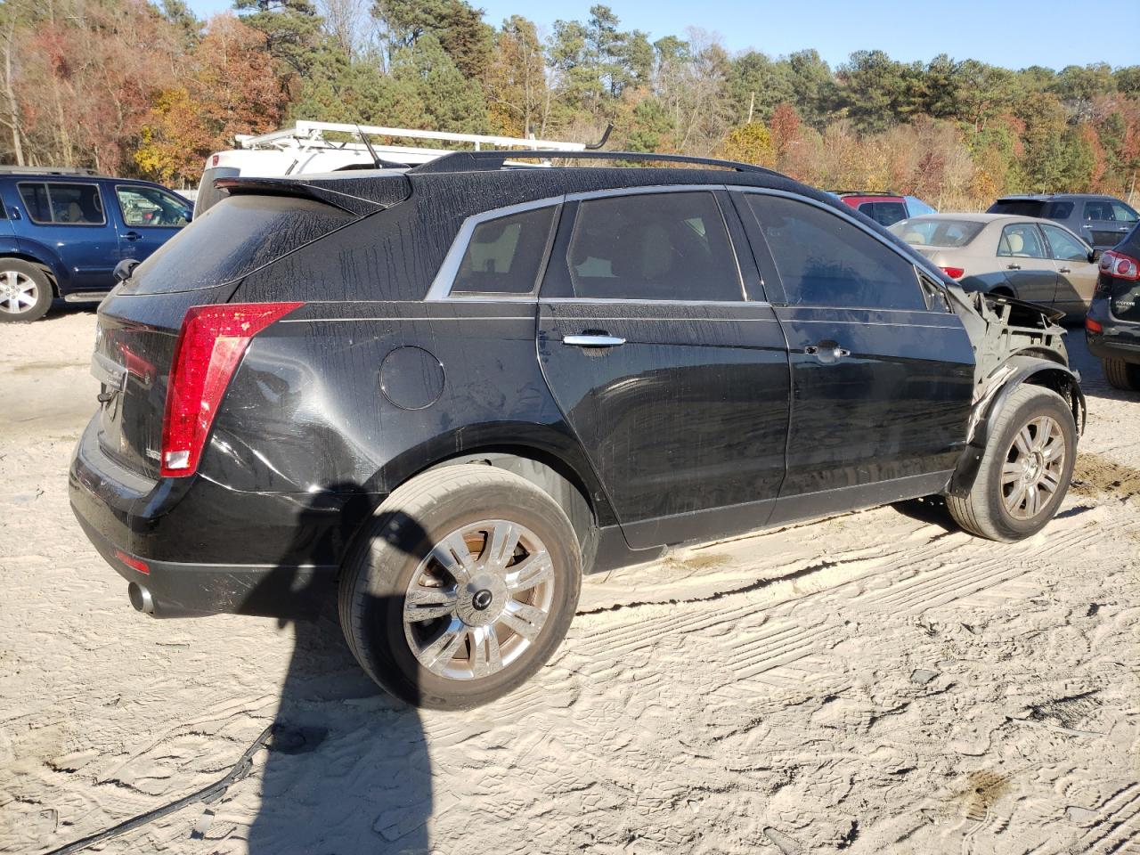 Image 3 of 2014 CADILLAC SRX  2014 with VIN 3GYFNAE36ES588405