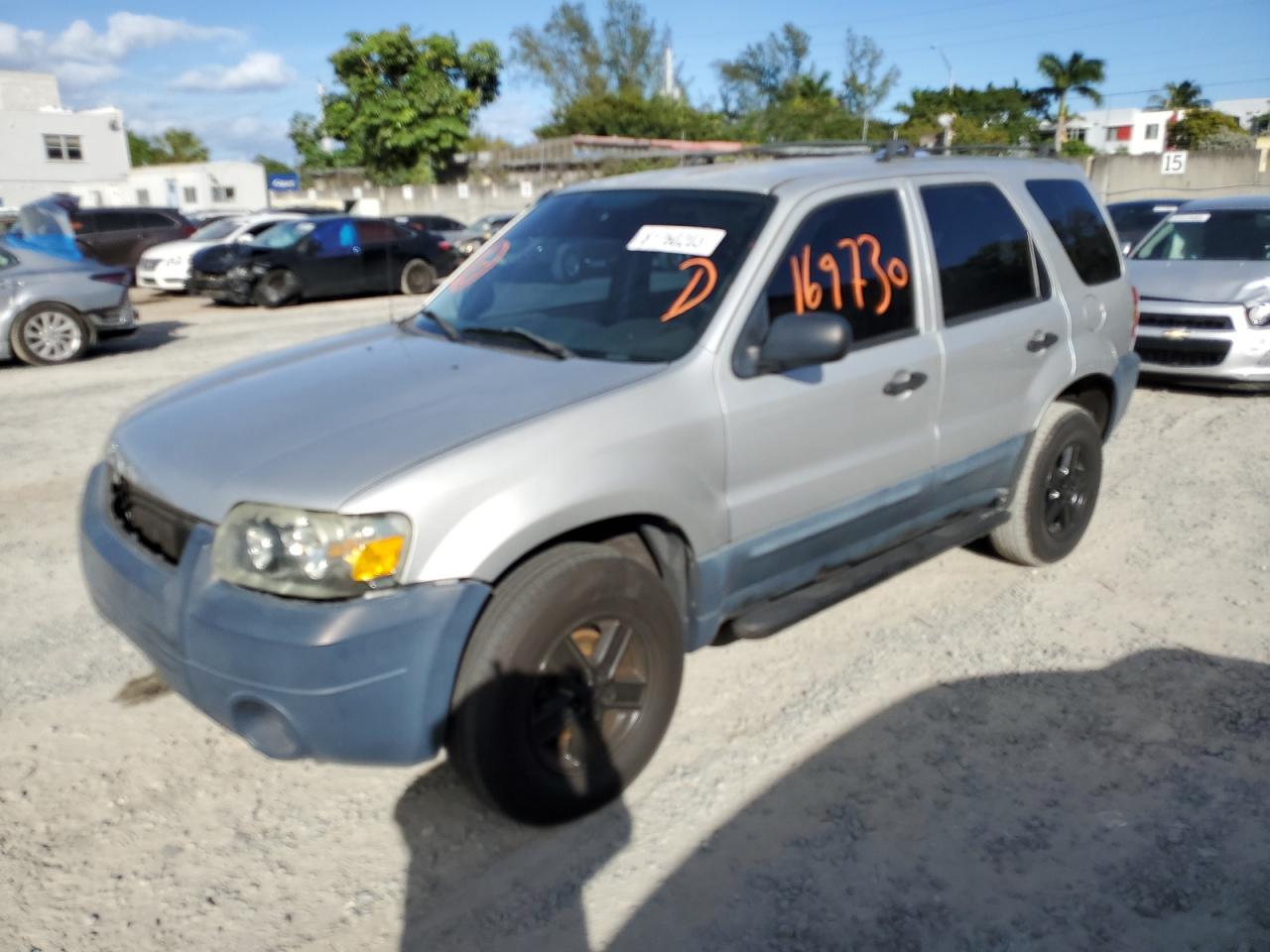 2005 FORD ESCAPE XLS 2005 image