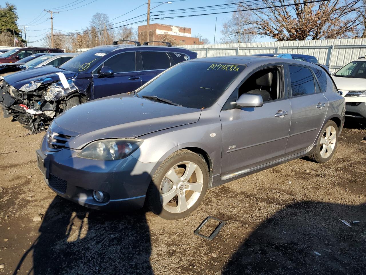 Obraz 1 z 2005 MAZDA 3 HATCHBACK 2005 z VIN JM1BK343351295136