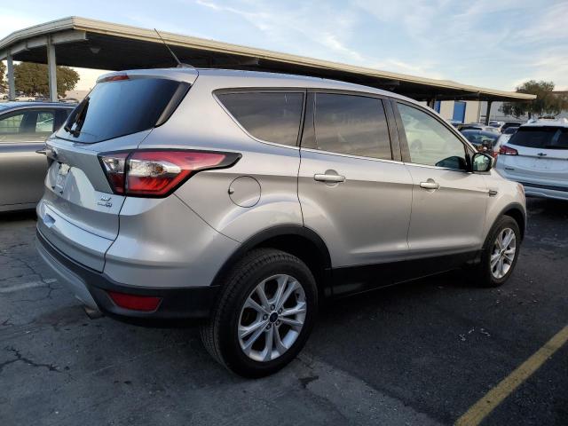 Image 3 of 2017 FORD ESCAPE SE 2017 with VIN 1FMCU9G98HUB04536