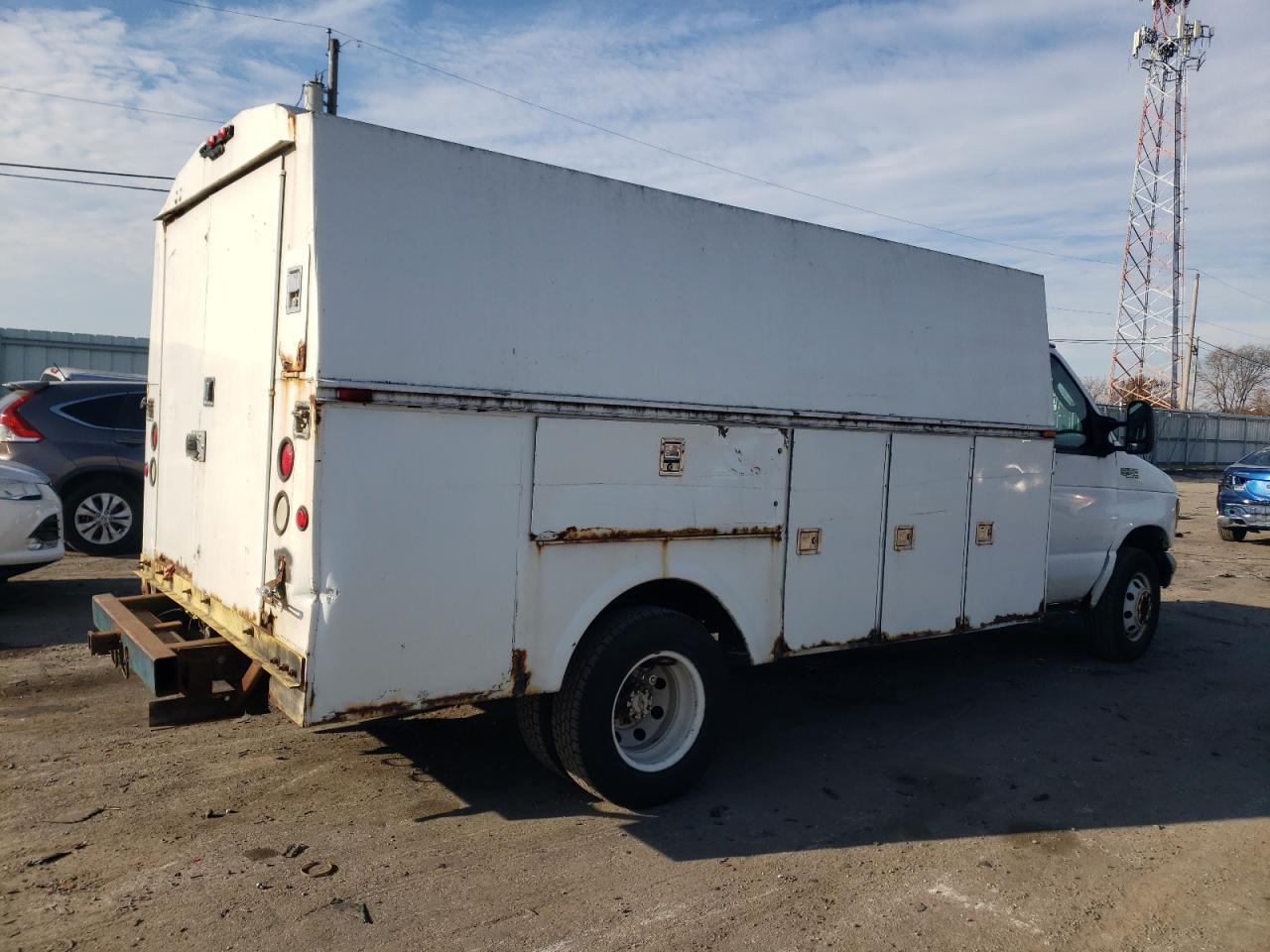 Image 3 of 2003 FORD ECONOLINE E450 SUPER DUTY CUTAWAY VAN 2003 with VIN 1FDXE45F23HA99331
