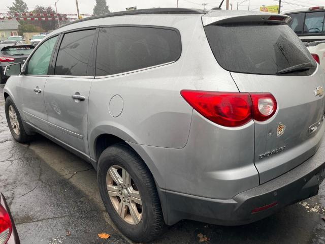 Image 3 of 2010 CHEVROLET TRAVERSE LT 2010 with VIN 1GNLVGED8AS106129