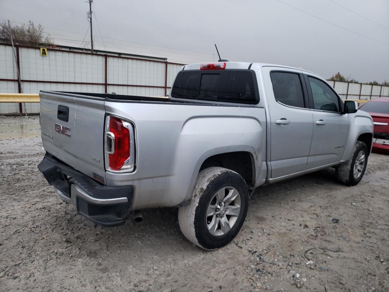 Image 3 of 2016 GMC CANYON SLE 2016 with VIN 1GTG5CEA5G1138771