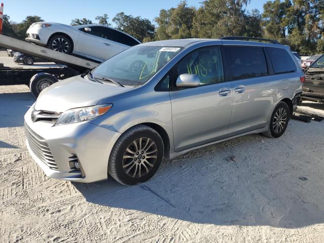 2019 TOYOTA SIENNA XLE 2019 image