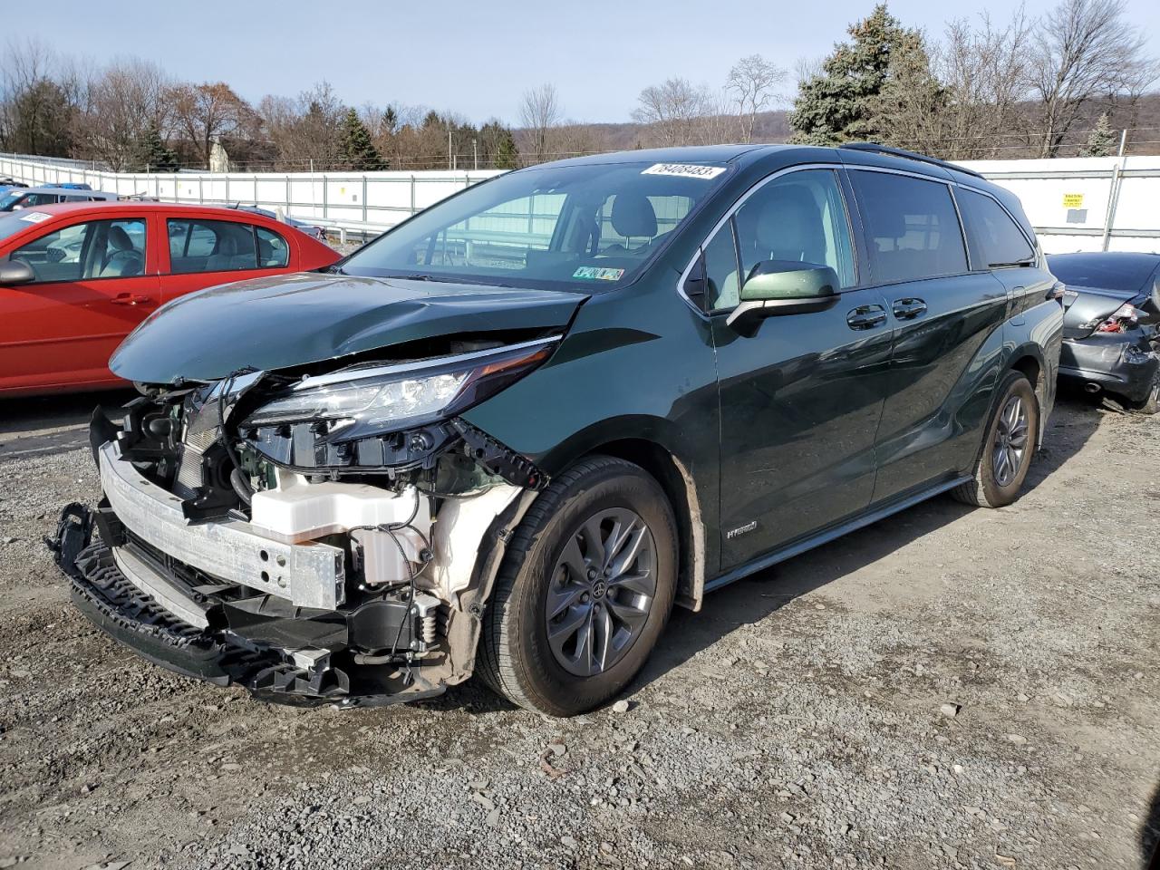 2021 TOYOTA SIENNA LE 2021 image