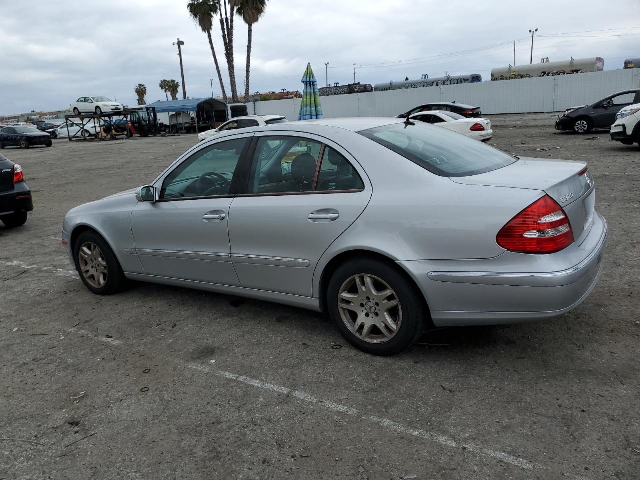 Изображение 2 2004 MERCEDES-BENZ E 320 2004 с VIN WDBUF65J44A424901