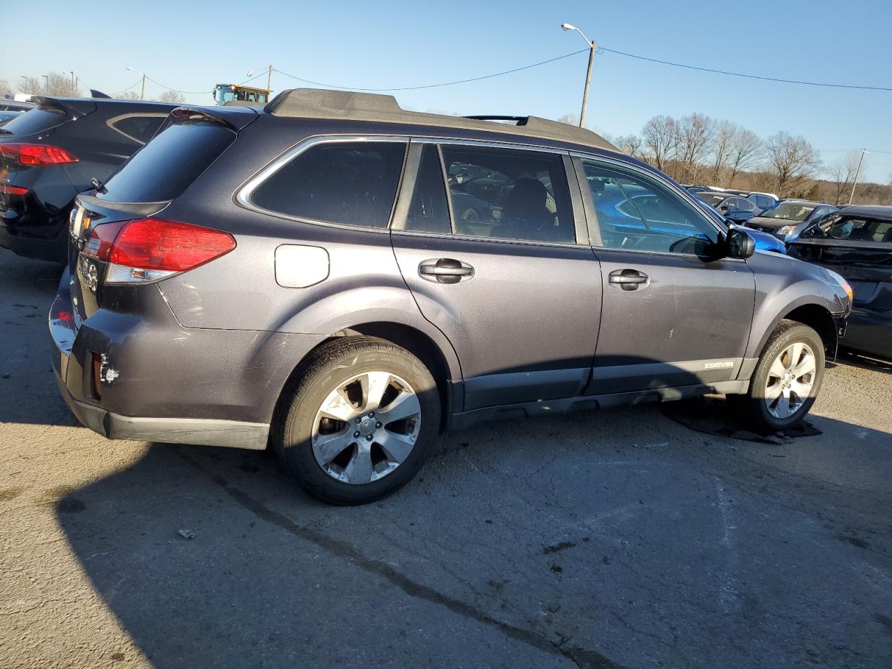 Obraz 3 z 2010 SUBARU OUTBACK 2.5I PREMIUM 2010 z VIN 4S4BRBBC8A3338534
