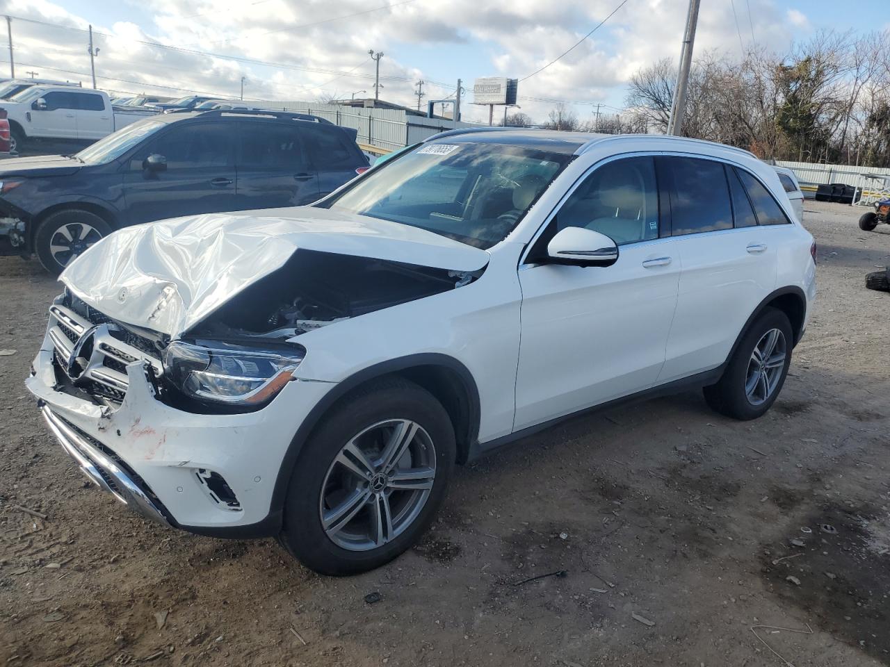 Image 1 of 2022 MERCEDES-BENZ GLC 300 2022 with VIN W1N0G8DB5NG102911