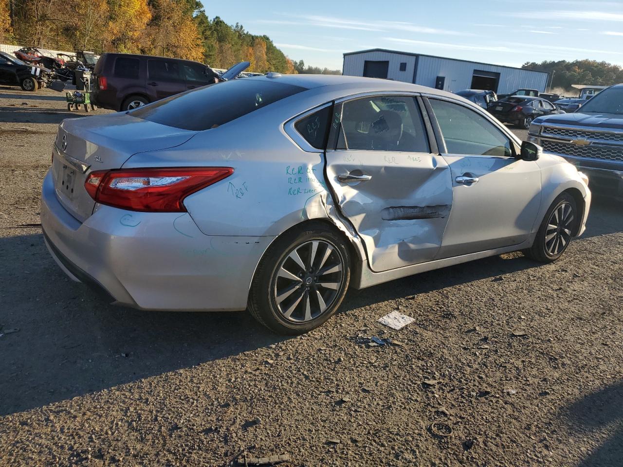 Image 3 of 2017 NISSAN ALTIMA 2.5 2017 with VIN 1N4AL3AP9HC202960