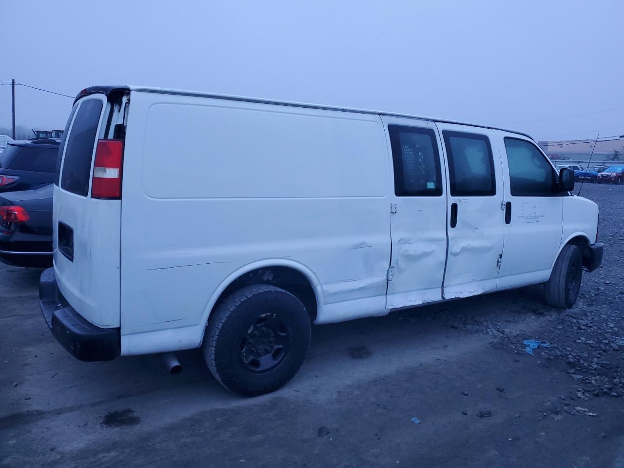 Изображение 3 2011 CHEVROLET EXPRESS G2500  2011 с VIN 1GCWGGCA0B1100986