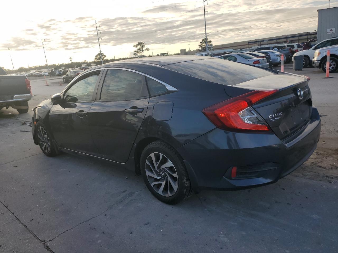 Image 2 of 2016 HONDA CIVIC EX 2016 with VIN 19XFC2F70GE068768