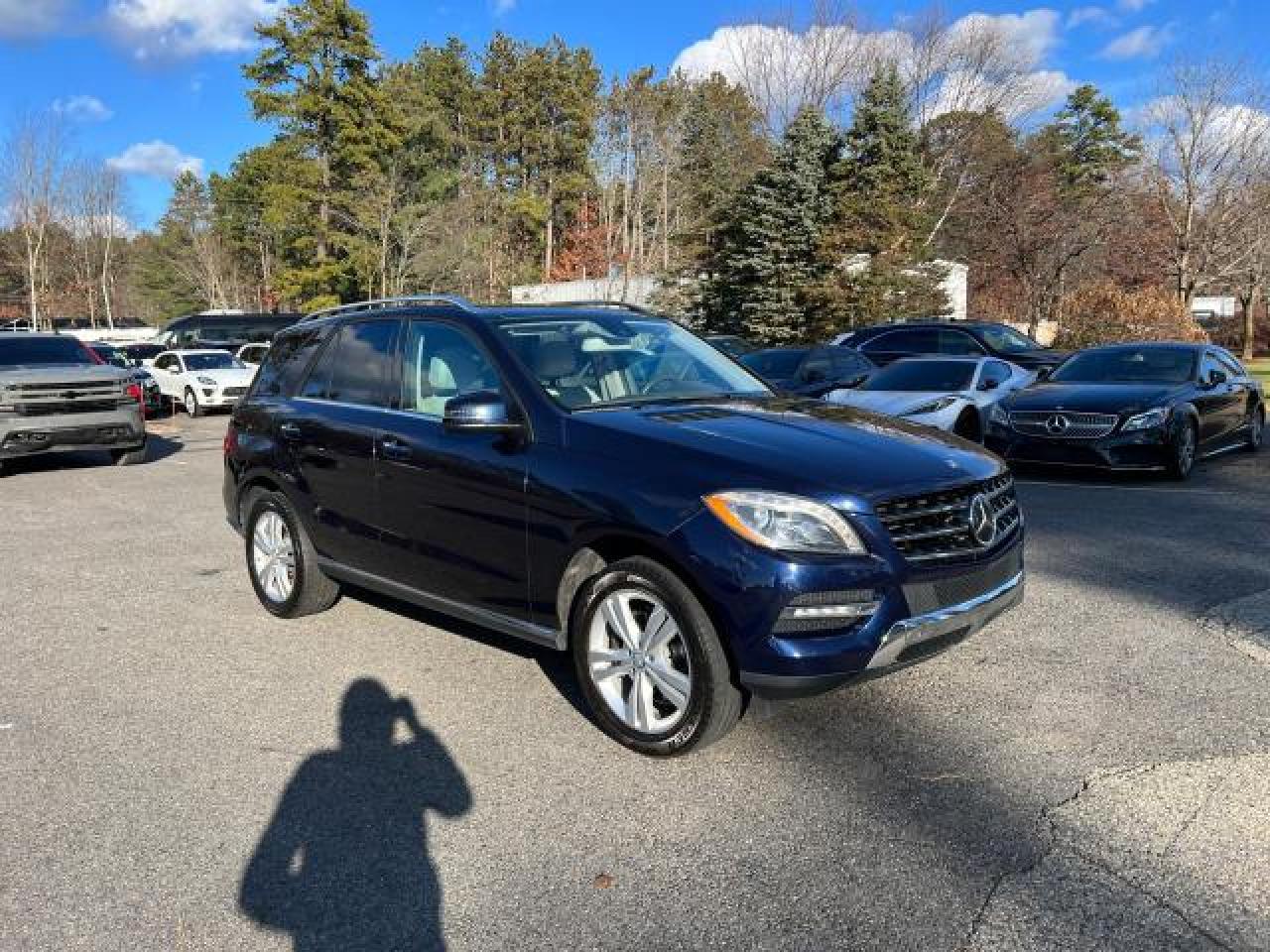 Image 1 of 2015 MERCEDES-BENZ ML 350 4MATIC 2015 with VIN 4JGDA5HB1FA465581