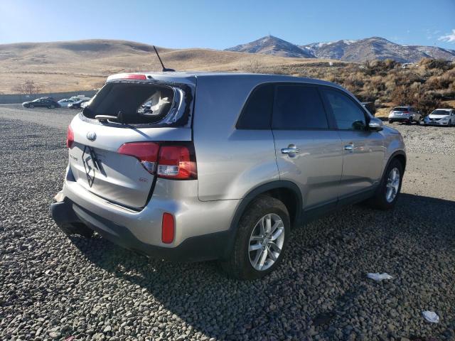 Image 3 of 2014 KIA SORENTO LX 2014 with VIN 5XYKTCA63EG486339