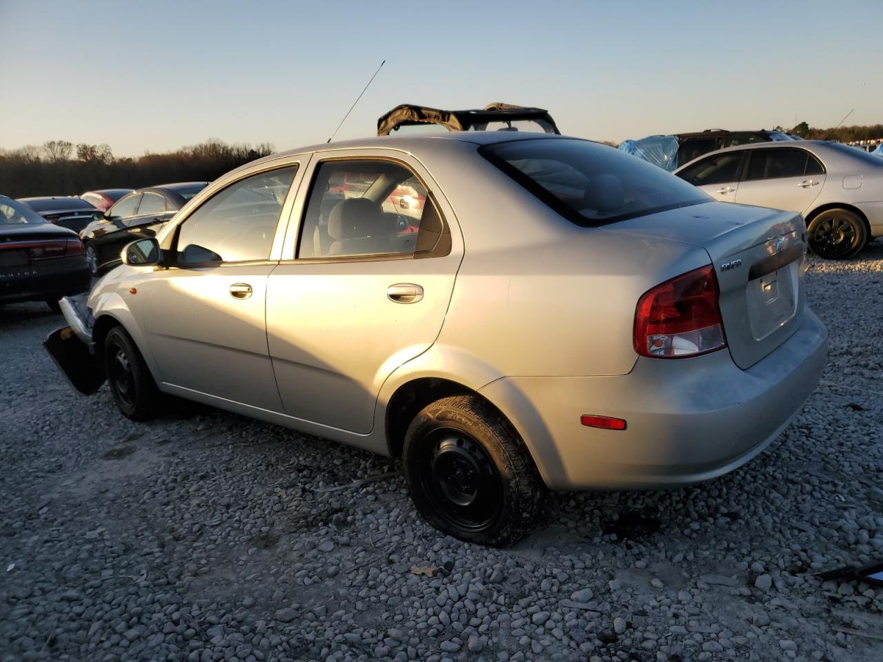 Изображение 2 2004 CHEVROLET AVEO  2004 с VIN KL1TD52624B122246