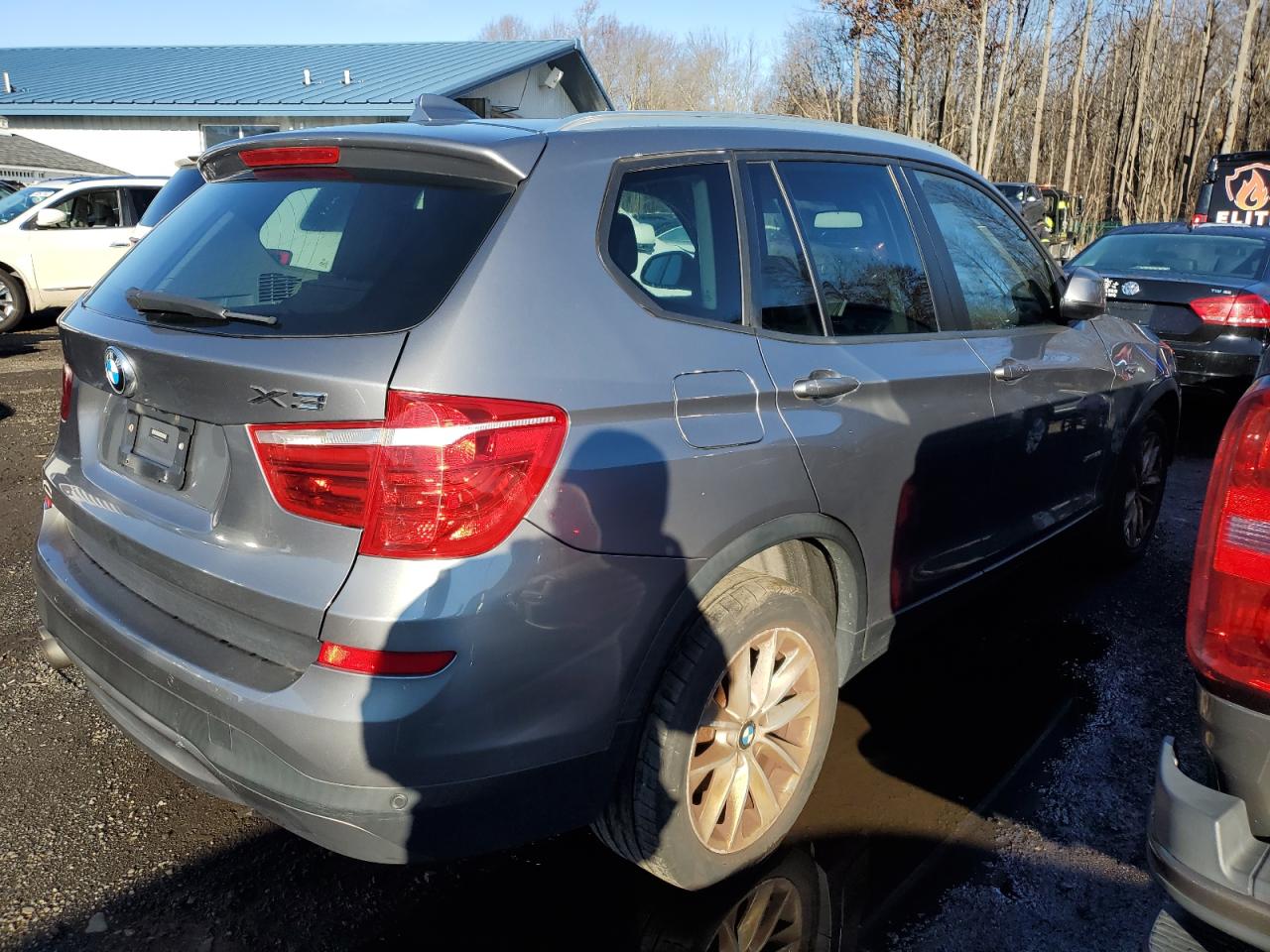 Image 3 of 2016 BMW X3 XDRIVE28I 2016 with VIN 5UXWX9C58G0D86065