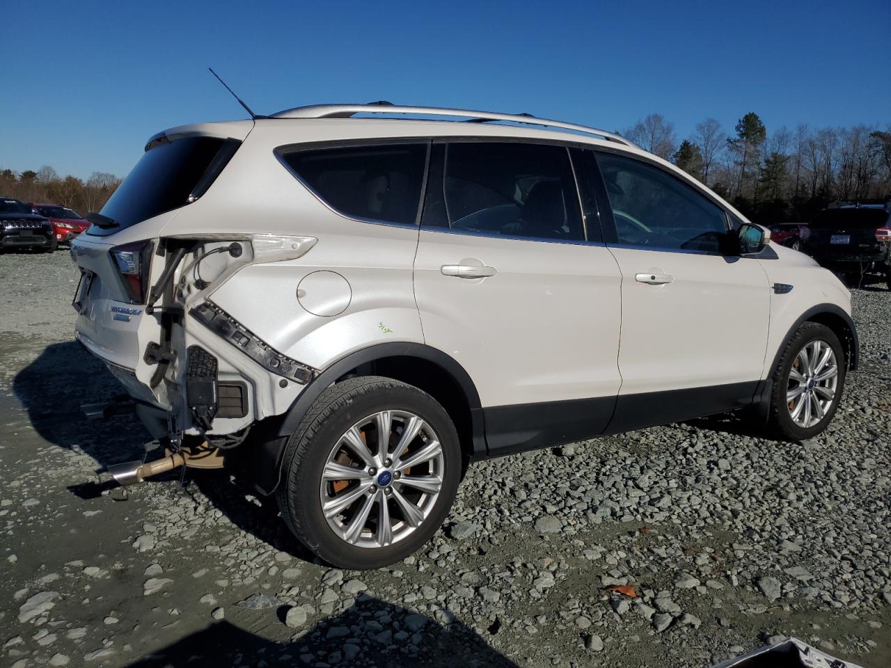Image 3 of 2017 FORD ESCAPE TITANIUM 2017 with VIN 1FMCU0J92HUE32314