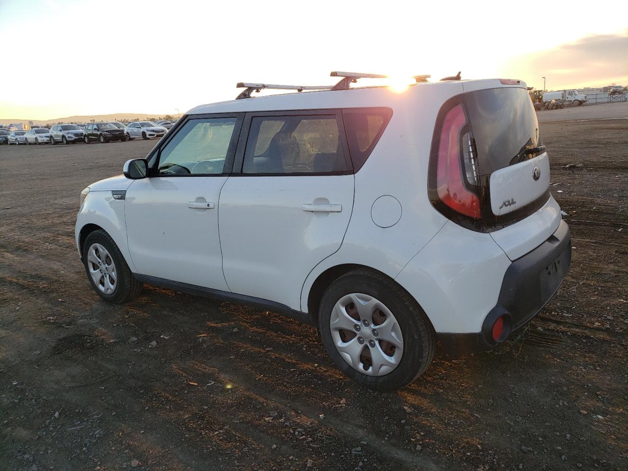 Obraz 2 z 2014 KIA SOUL  2014 z VIN KNDJN2A25E7066480