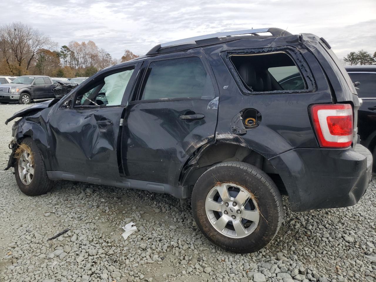 Obraz 2 z 2011 FORD ESCAPE LIMITED 2011 z VIN 1FMCU0EG9BKB88446