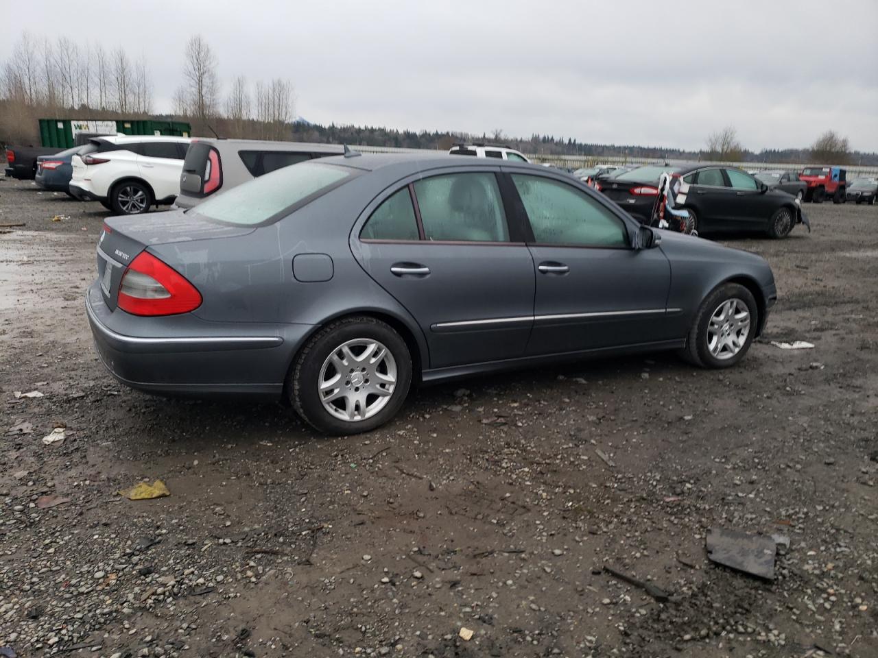 Image 3 of 2007 MERCEDES-BENZ E 320 CDI 2007 with VIN WDBUF22X87B089545