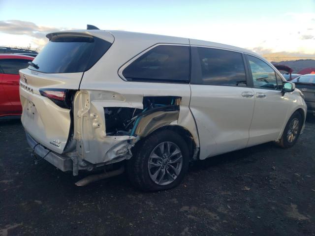 Obraz 3 z 2022 TOYOTA SIENNA XLE 2022 z VIN 5TDYSKFC7NS073171
