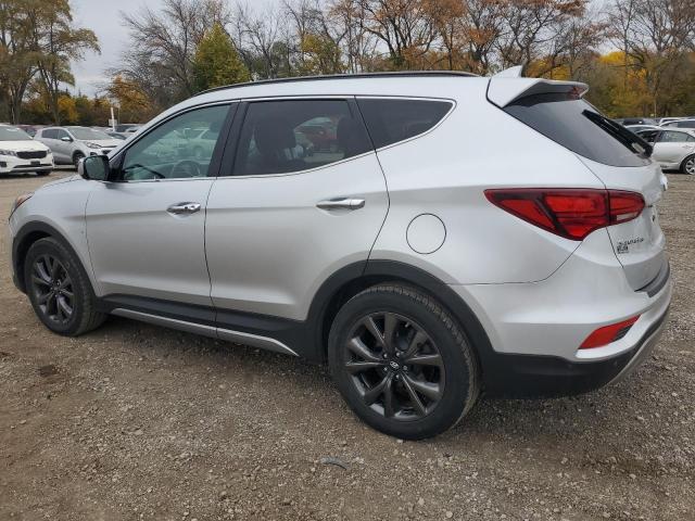 Obraz 2 z 2017 HYUNDAI SANTA FE SPORT  2017 z VIN 5XYZWDLA7HG501409