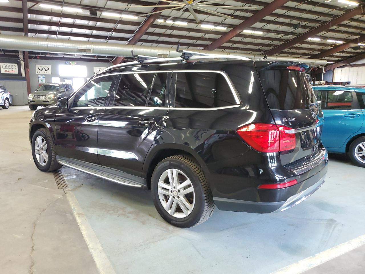 Image 2 of Mercedes-Benz Gl 450 4Matic 2015 with VIN 4JGDF6EE1FA615954