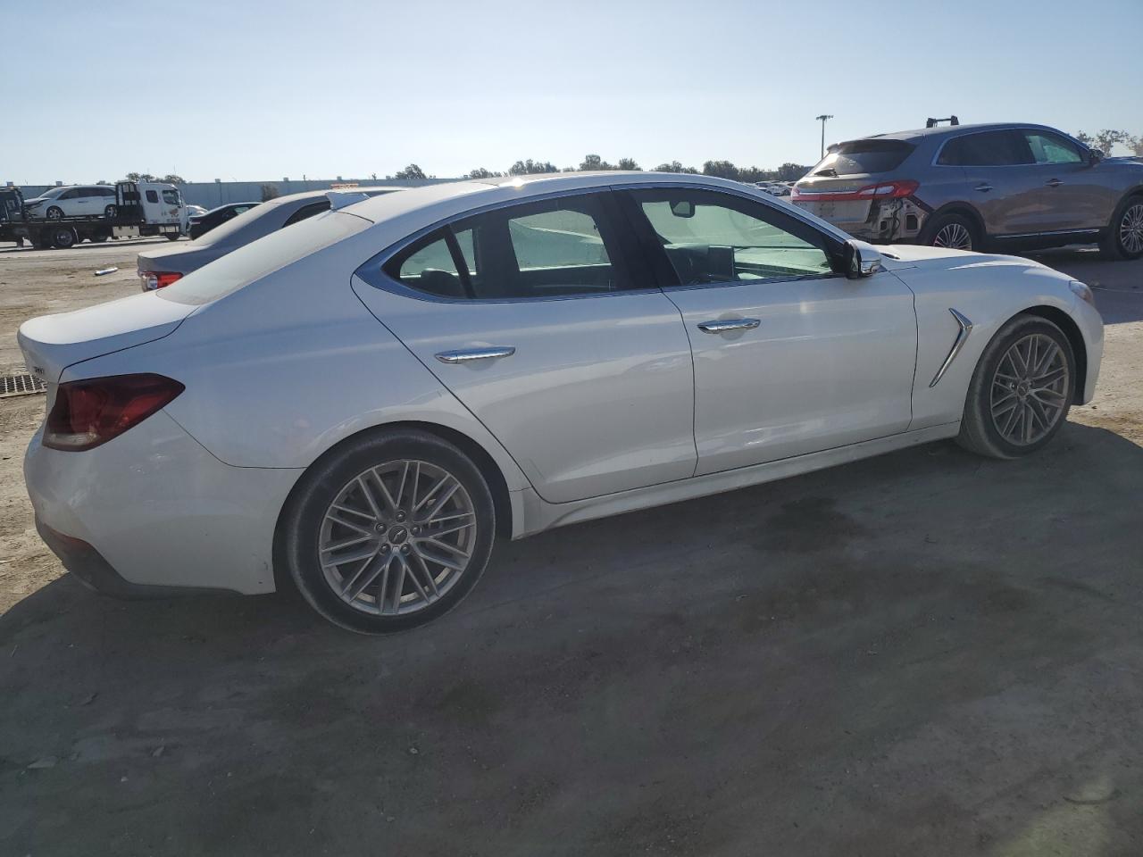 Изображение 3 2021 GENESIS G70 ELITE 2021 с VIN KMTG34LA1MU067238