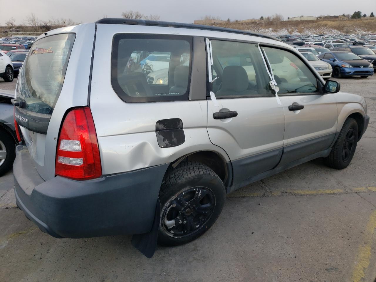 Image 3 of 2005 SUBARU FORESTER 2.5X 2005 with VIN JF1SG63685H711029