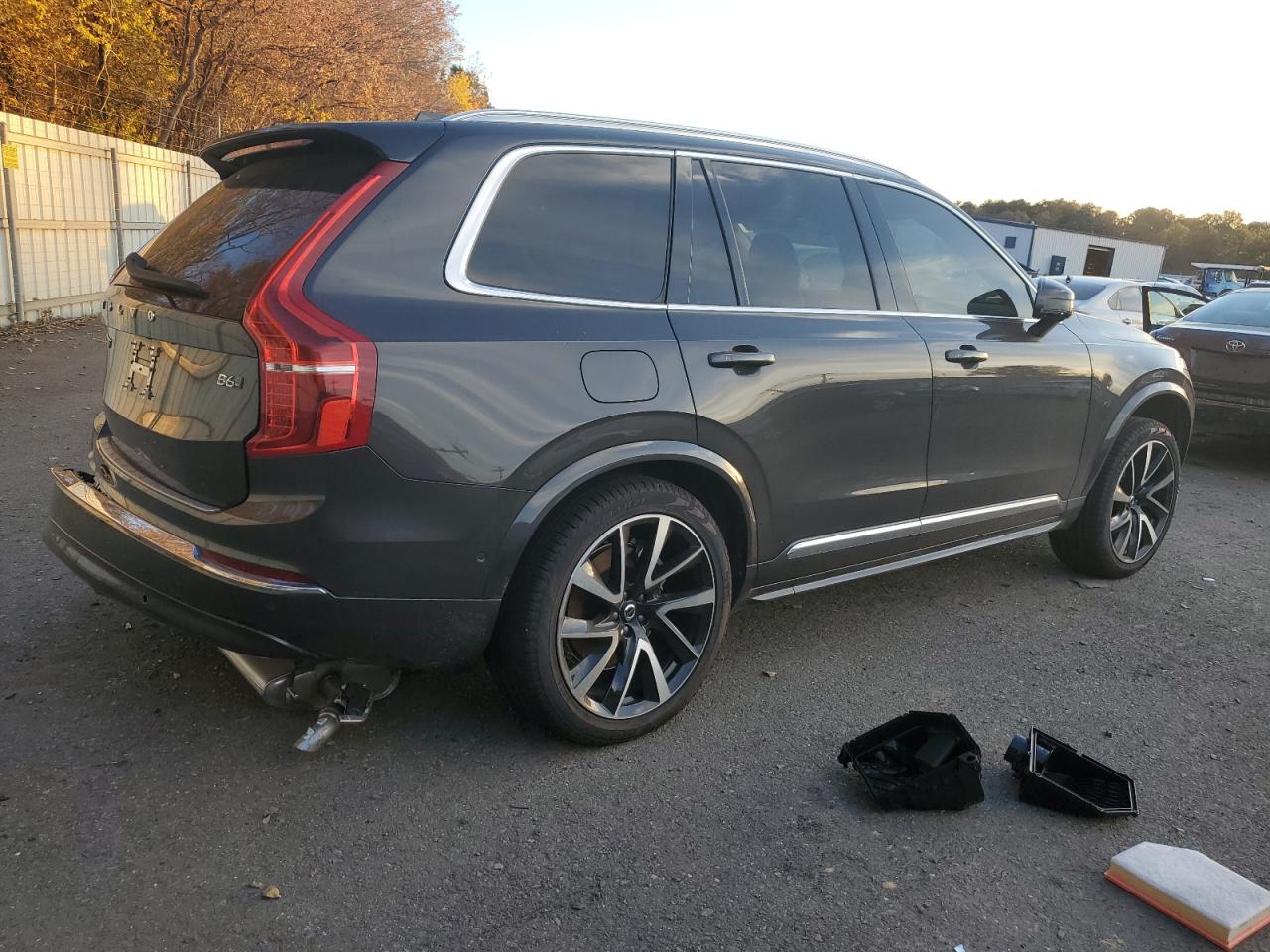 Изображение 3 2023 VOLVO XC90 PLUS 2023 с VIN YV4062PN0P1990211