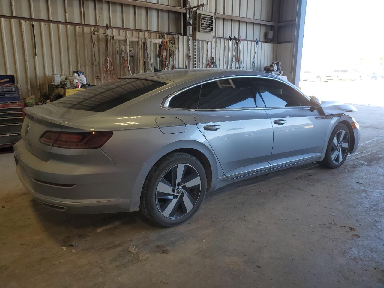 Изображение 3 2021 VOLKSWAGEN ARTEON SE 2021 с VIN WVWAR7AN0ME004233