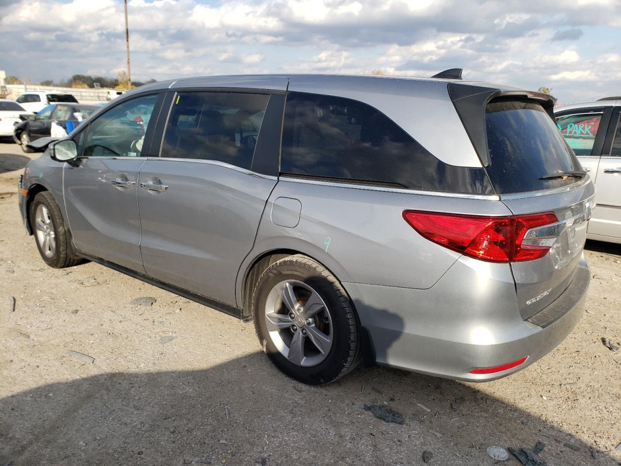 Obraz 2 z 2019 HONDA ODYSSEY EXL 2019 z VIN 5FNRL6H75KB135742