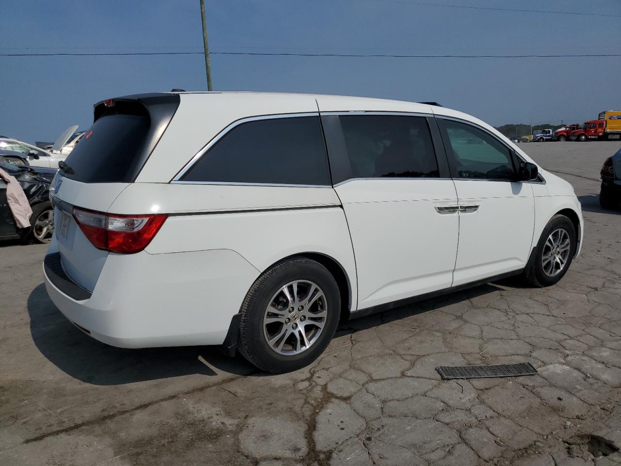 Изображение 3 2012 HONDA ODYSSEY EXL 2012 с VIN 5FNRL5H66CB025575