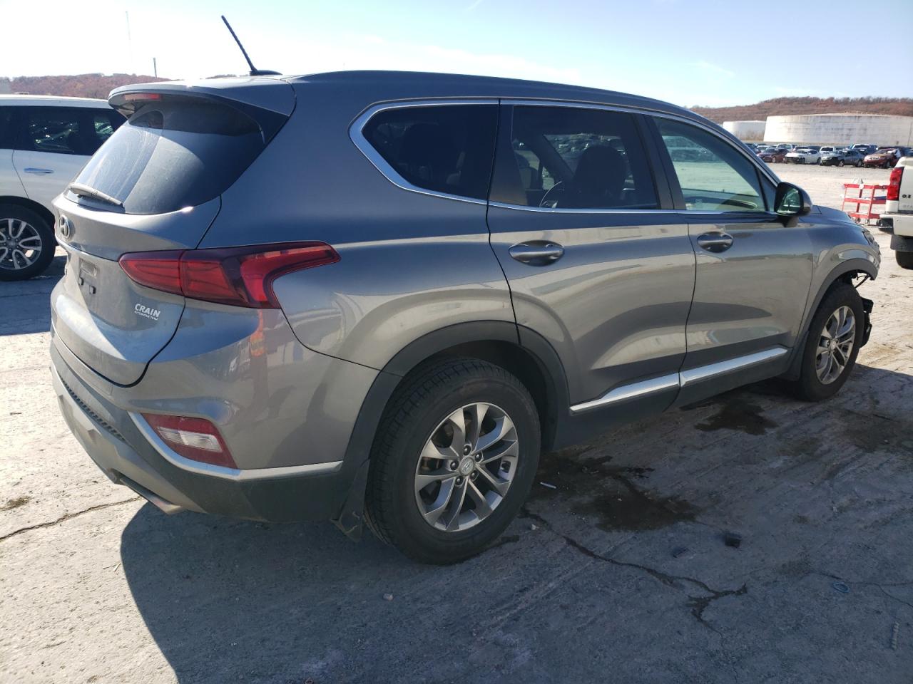 Image 3 of 2019 HYUNDAI SANTA FE SE 2019 with VIN 5NMS23AD0KH070297
