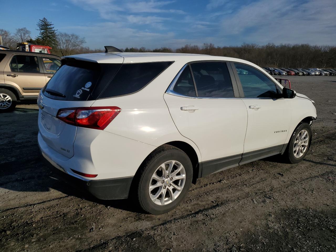 Obraz 3 z 2021 CHEVROLET EQUINOX LT 2021 z VIN 3GNAXUEV0MS152376