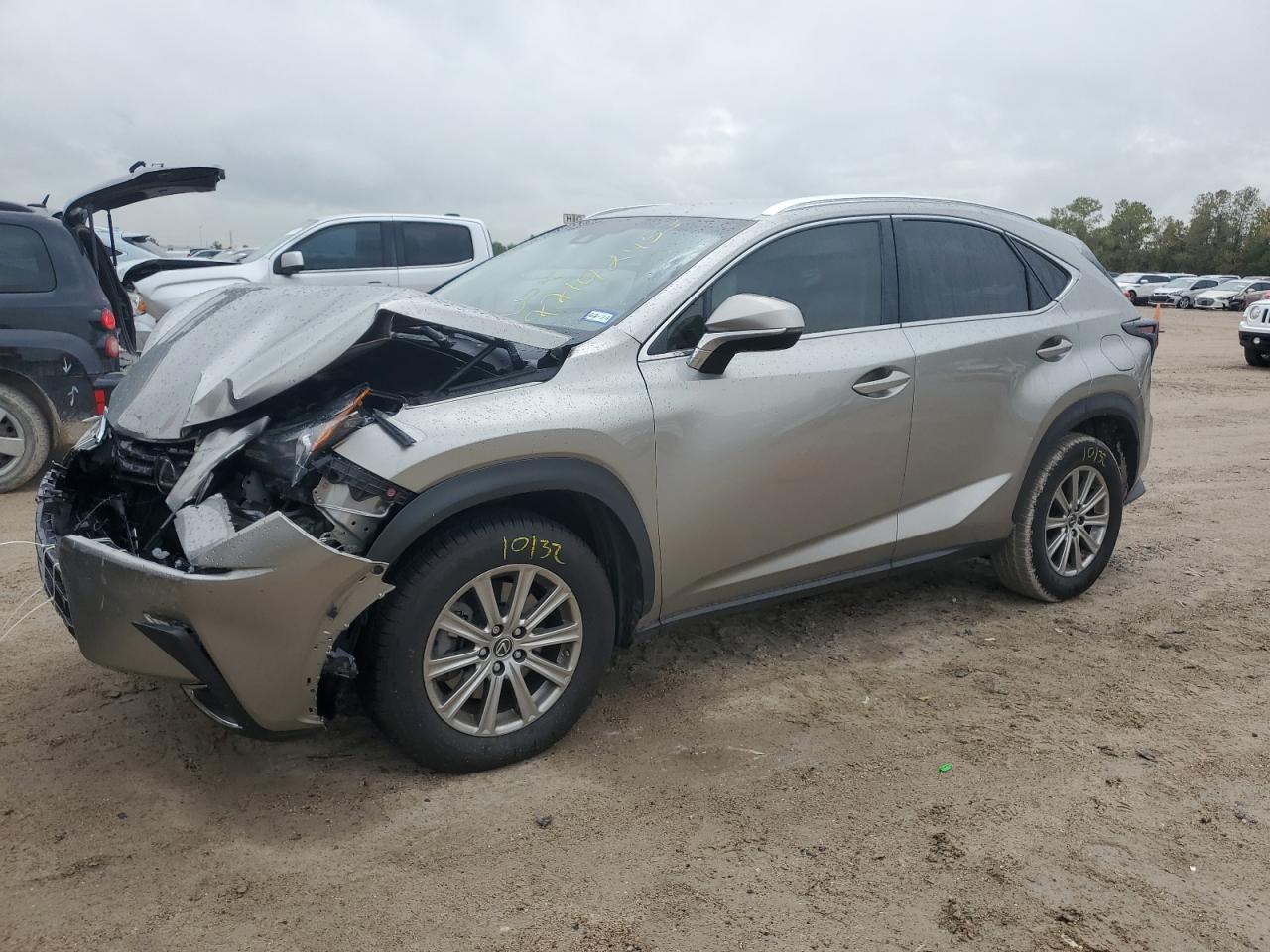 Изображение 2019 LEXUS NX 300 BASE 2019