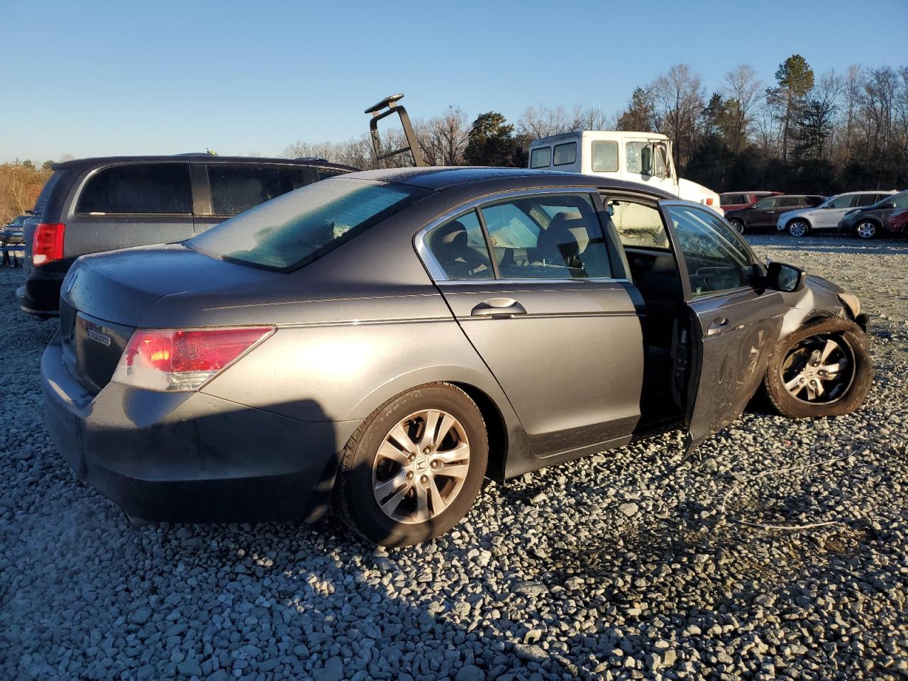 Image 3 of 2010 HONDA ACCORD LXP 2010 with VIN 1HGCP2F4XAA096179
