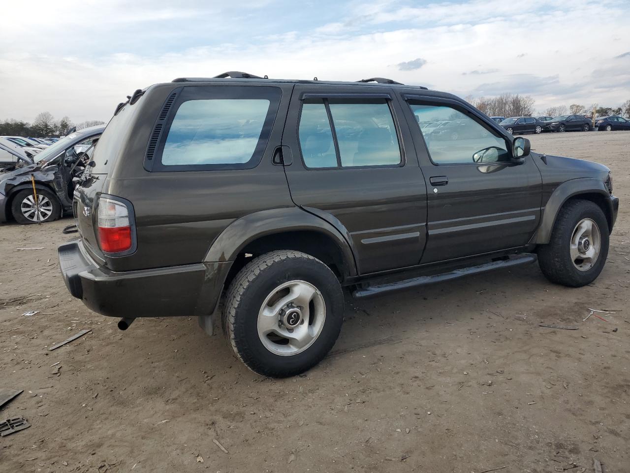 Изображение 3 1998 INFINITI QX4  1998 с VIN JNRAR05Y1WW037864