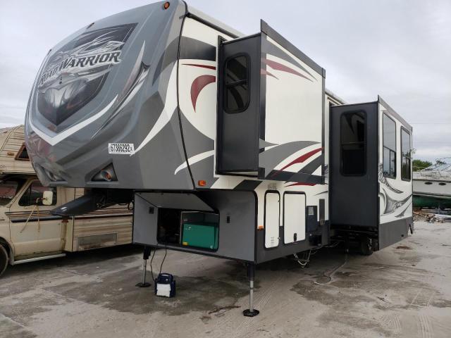 Obraz 2 z 2014 HEART LAND ROADWARRIO 2014 z VIN 5SFCG4232EE273357