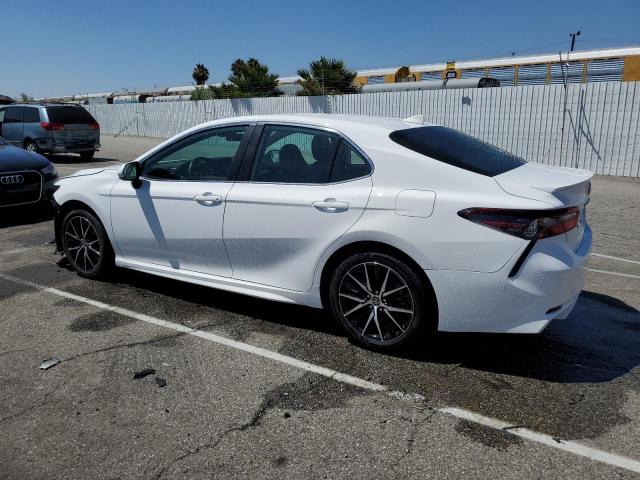 Изображение 2 2022 TOYOTA CAMRY SE 2022 с VIN 4T1G11AK7NU630093