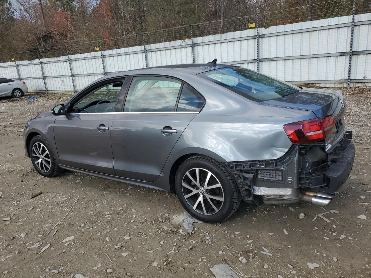 Изображение 2 2018 VOLKSWAGEN JETTA SE 2018 с VIN 3VWDB7AJ6JM257753