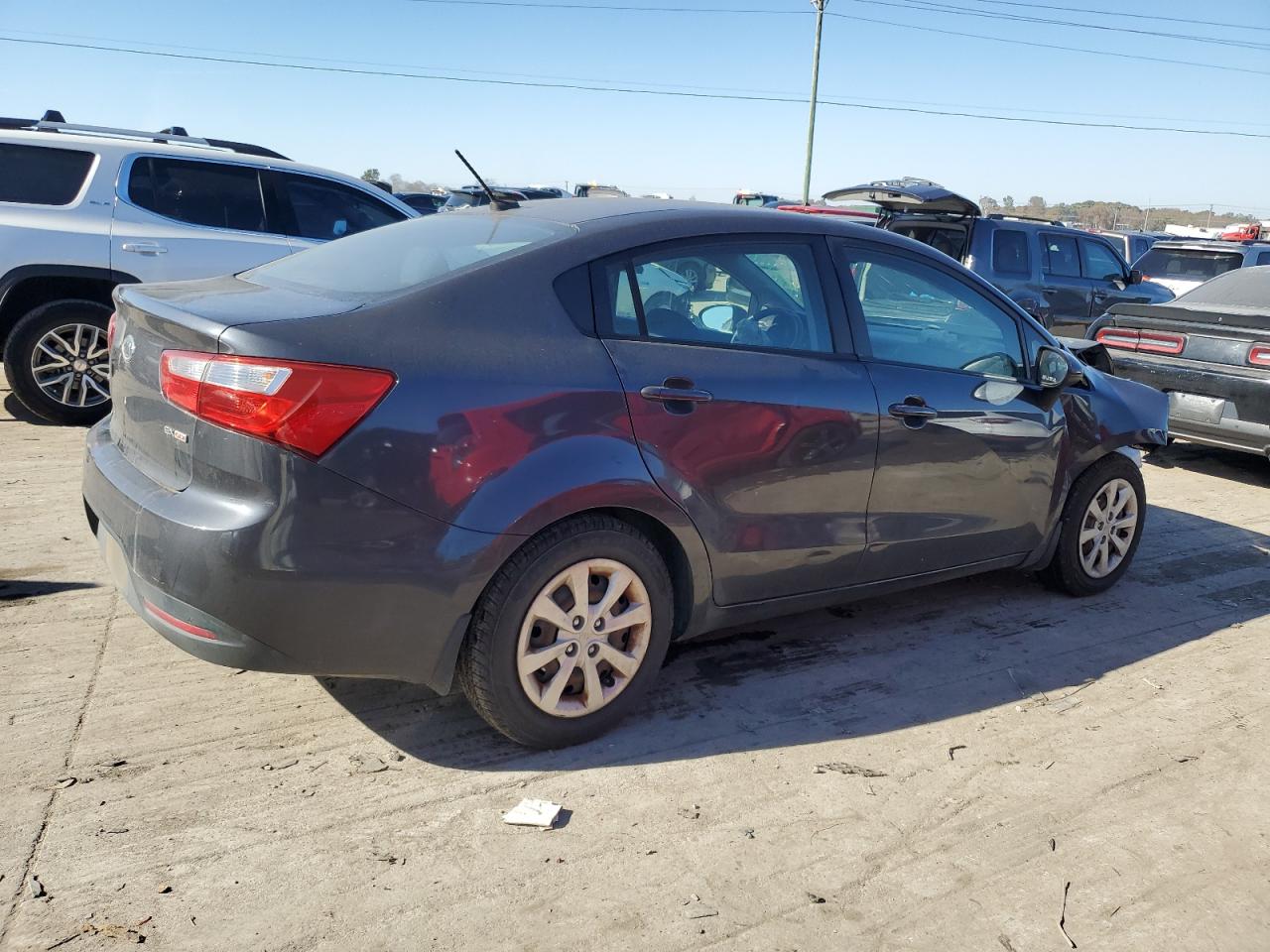 Image 3 of Kia Rio Ex 2012 with VIN KNADN4A32C6091757